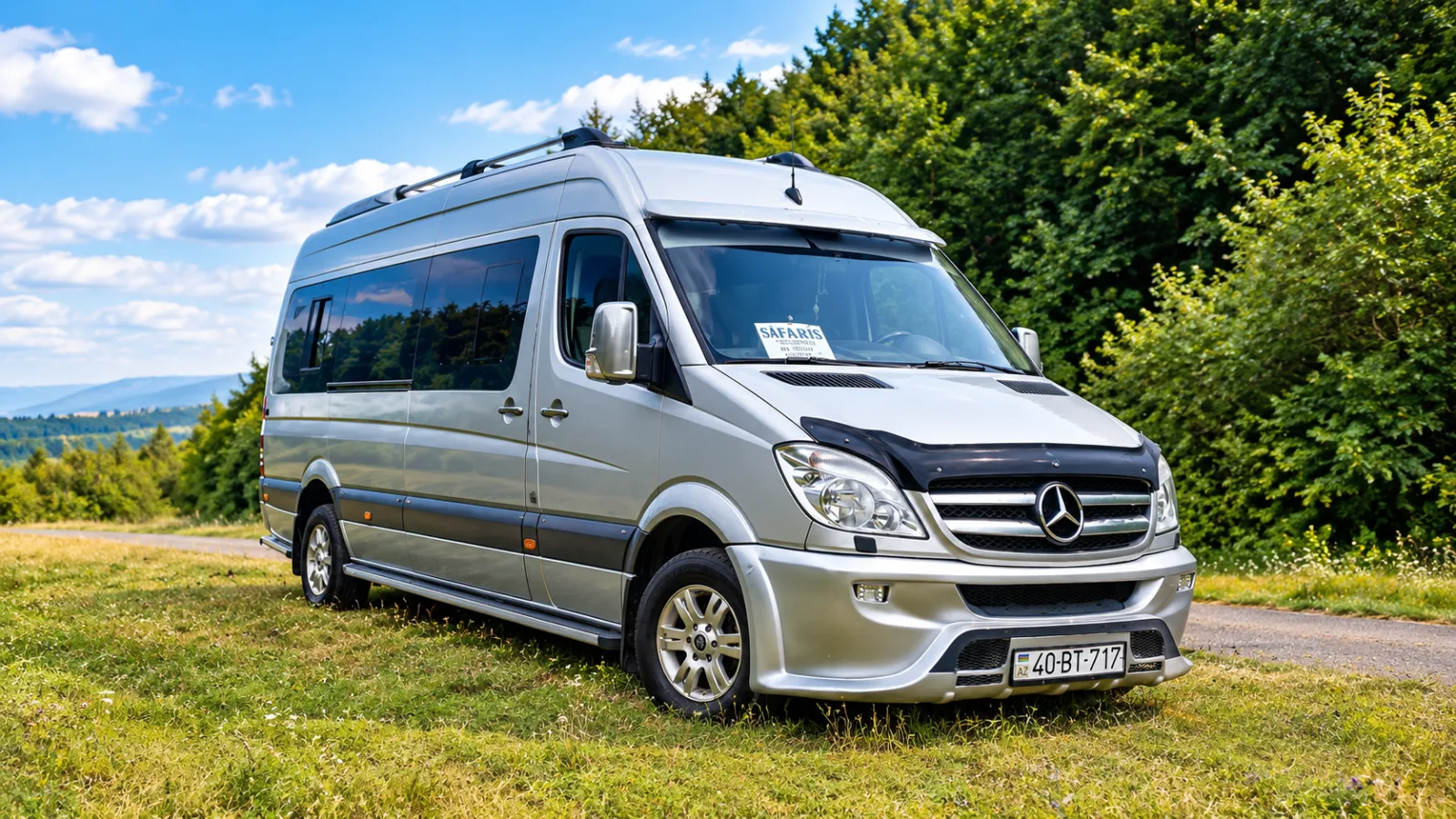 Mercedes-Benz Sprinter — Eighteen Seats